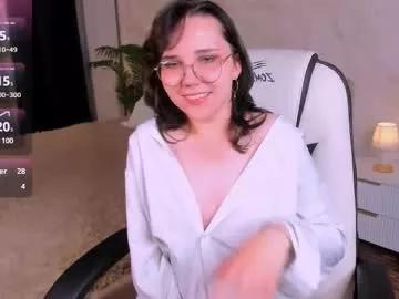 Girls: Stay up-to-date with the new immersive cumshows range and check-out the cutest escorts exhibit their wet clitoris and sweet physiques as they strip off and climax.