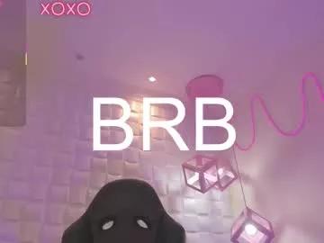 Girls: Stay up-to-date with the new immersive cumshows range and check-out the cutest escorts exhibit their wet clitoris and sweet physiques as they strip off and climax.