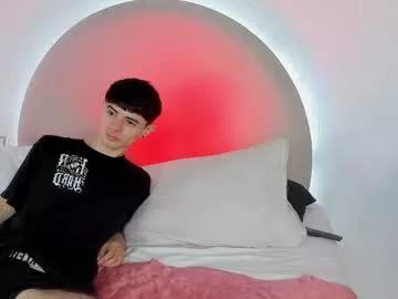Girls: Stay up-to-date with the new immersive cumshows range and check-out the cutest escorts exhibit their wet clitoris and sweet physiques as they strip off and climax.