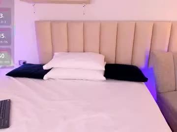 Girls: Stay up-to-date with the new immersive cumshows range and check-out the cutest escorts exhibit their wet clitoris and sweet physiques as they strip off and climax.