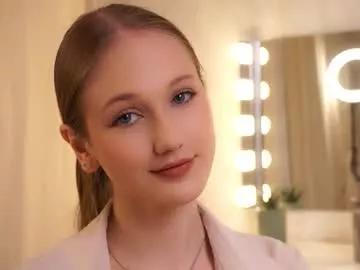 Photos of courageous_dancer from Chaturbate is Freechat