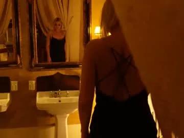 Girls: Stay up-to-date with the new immersive cumshows range and check-out the cutest escorts exhibit their wet clitoris and sweet physiques as they strip off and climax.