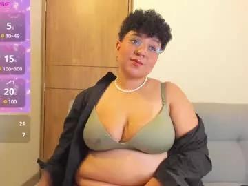 Girls: Stay up-to-date with the new immersive cumshows range and check-out the cutest escorts exhibit their wet clitoris and sweet physiques as they strip off and climax.
