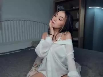 Girls: Stay up-to-date with the new immersive cumshows range and check-out the cutest escorts exhibit their wet clitoris and sweet physiques as they strip off and climax.