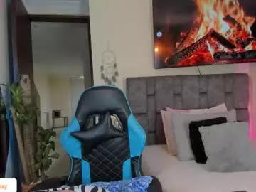Girls: Stay up-to-date with the new immersive cumshows range and check-out the cutest escorts exhibit their wet clitoris and sweet physiques as they strip off and climax.