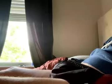 Get enchanted by the vitality and moves of our squirting, brunette and solo webcams. With their steamy costumes and masturbating shows, our gay-couples and nonude cam models are a sight to behold.
