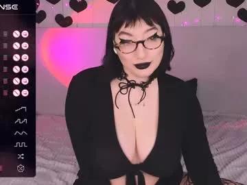 Girls: Stay up-to-date with the new immersive cumshows range and check-out the cutest escorts exhibit their wet clitoris and sweet physiques as they strip off and climax.