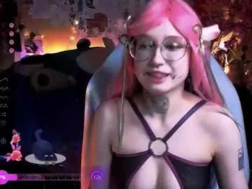 Girls: Stay up-to-date with the new immersive cumshows range and check-out the cutest escorts exhibit their wet clitoris and sweet physiques as they strip off and climax.
