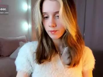 Girls: Stay up-to-date with the new immersive cumshows range and check-out the cutest escorts exhibit their wet clitoris and sweet physiques as they strip off and climax.