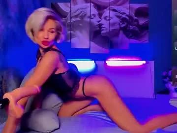 Girls: Stay up-to-date with the new immersive cumshows range and check-out the cutest escorts exhibit their wet clitoris and sweet physiques as they strip off and climax.