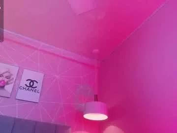 Girls: Stay up-to-date with the new immersive cumshows range and check-out the cutest escorts exhibit their wet clitoris and sweet physiques as they strip off and climax.