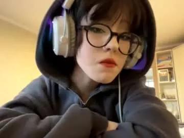 Photos of earlietrisdale from Chaturbate is Freechat