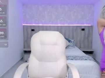Girls: Stay up-to-date with the new immersive cumshows range and check-out the cutest escorts exhibit their wet clitoris and sweet physiques as they strip off and climax.
