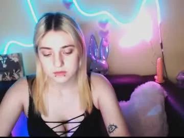 Girls: Stay up-to-date with the new immersive cumshows range and check-out the cutest escorts exhibit their wet clitoris and sweet physiques as they strip off and climax.