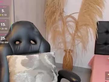 Girls: Stay up-to-date with the new immersive cumshows range and check-out the cutest escorts exhibit their wet clitoris and sweet physiques as they strip off and climax.
