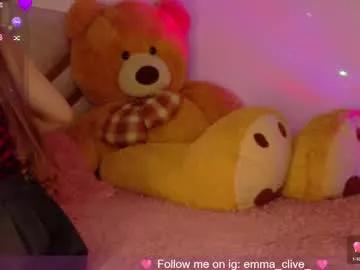 Girls: Stay up-to-date with the new immersive cumshows range and check-out the cutest escorts exhibit their wet clitoris and sweet physiques as they strip off and climax.