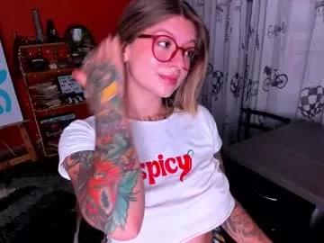Girls: Stay up-to-date with the new immersive cumshows range and check-out the cutest escorts exhibit their wet clitoris and sweet physiques as they strip off and climax.