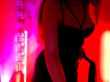 Girls: Stay up-to-date with the new immersive cumshows range and check-out the cutest escorts exhibit their wet clitoris and sweet physiques as they strip off and climax.