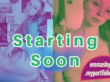 Get enchanted by the vitality and moves of our squirting, brunette and solo webcams. With their steamy costumes and masturbating shows, our gay-couples and nonude cam models are a sight to behold.