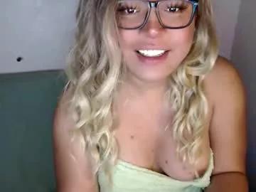 Girls: Stay up-to-date with the new immersive cumshows range and check-out the cutest escorts exhibit their wet clitoris and sweet physiques as they strip off and climax.