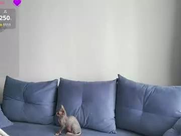 Photos of emy__lunar from Chaturbate is Freechat