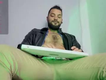 ernesto_rodriguez_82 from Chaturbate