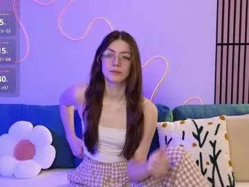 Girls: Stay up-to-date with the new immersive cumshows range and check-out the cutest escorts exhibit their wet clitoris and sweet physiques as they strip off and climax.