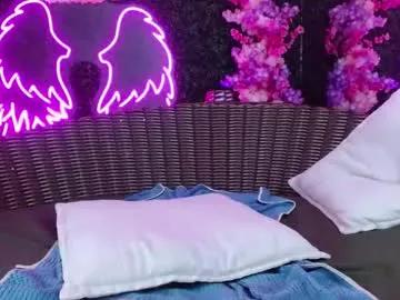 Girls: Stay up-to-date with the new immersive cumshows range and check-out the cutest escorts exhibit their wet clitoris and sweet physiques as they strip off and climax.