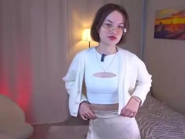 Girls: Stay up-to-date with the new immersive cumshows range and check-out the cutest escorts exhibit their wet clitoris and sweet physiques as they strip off and climax.