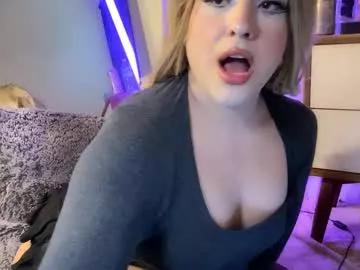 Girls: Stay up-to-date with the new immersive cumshows range and check-out the cutest escorts exhibit their wet clitoris and sweet physiques as they strip off and climax.