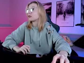 Girls ecstasy: Improve your chatting skills with these steamy streamers, and dive into the immersive world of exposed attraction.