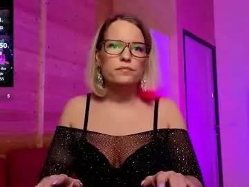 Girls: Stay up-to-date with the new immersive cumshows range and check-out the cutest escorts exhibit their wet clitoris and sweet physiques as they strip off and climax.