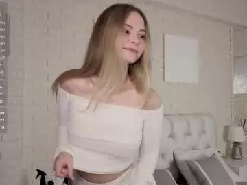 Girls: Stay up-to-date with the new immersive cumshows range and check-out the cutest escorts exhibit their wet clitoris and sweet physiques as they strip off and climax.