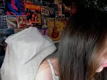Girls: Stay up-to-date with the new immersive cumshows range and check-out the cutest escorts exhibit their wet clitoris and sweet physiques as they strip off and climax.