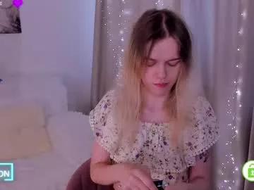 Girls: Stay up-to-date with the new immersive cumshows range and check-out the cutest escorts exhibit their wet clitoris and sweet physiques as they strip off and climax.