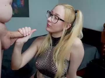 Girls: Stay up-to-date with the new immersive cumshows range and check-out the cutest escorts exhibit their wet clitoris and sweet physiques as they strip off and climax.