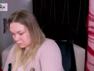 Gira_meow webcams show profile image 