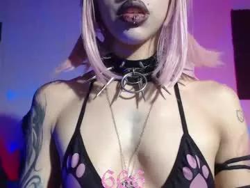 Girls: Stay up-to-date with the new immersive cumshows range and check-out the cutest escorts exhibit their wet clitoris and sweet physiques as they strip off and climax.
