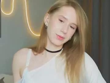 Girls: Stay up-to-date with the new immersive cumshows range and check-out the cutest escorts exhibit their wet clitoris and sweet physiques as they strip off and climax.
