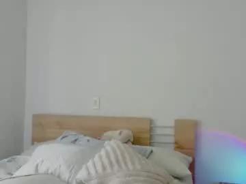 Get enchanted by the vitality and moves of our squirting, brunette and solo webcams. With their steamy costumes and masturbating shows, our gay-couples and nonude cam models are a sight to behold.