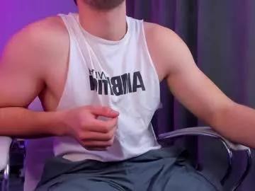 guido_grossi from Chaturbate is Freechat