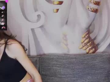 Girls: Stay up-to-date with the new immersive cumshows range and check-out the cutest escorts exhibit their wet clitoris and sweet physiques as they strip off and climax.