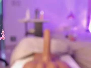 Girls: Stay up-to-date with the new immersive cumshows range and check-out the cutest escorts exhibit their wet clitoris and sweet physiques as they strip off and climax.