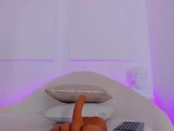 Girls: Stay up-to-date with the new immersive cumshows range and check-out the cutest escorts exhibit their wet clitoris and sweet physiques as they strip off and climax.