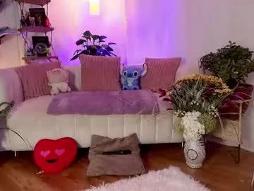 Girls: Stay up-to-date with the new immersive cumshows range and check-out the cutest escorts exhibit their wet clitoris and sweet physiques as they strip off and climax.