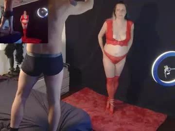 Girls ecstasy: Improve your chatting skills with these steamy streamers, and dive into the immersive world of exposed attraction.