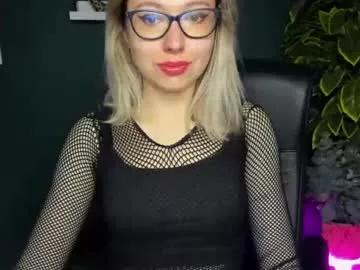 Photos of heidi_pleasure from Chaturbate is Freechat