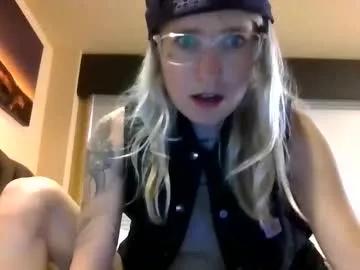 helltoheaven22 from Chaturbate is Freechat