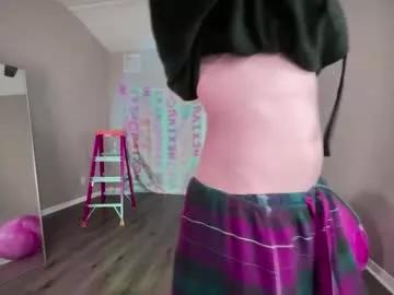Girls ecstasy: Improve your chatting skills with these steamy streamers, and dive into the immersive world of exposed attraction.