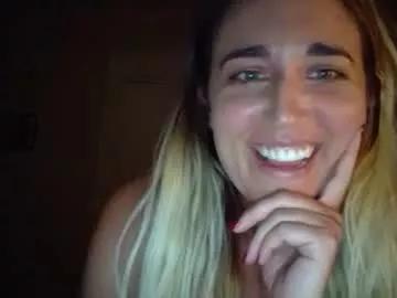 Photos of heyitscami from Chaturbate is Freechat